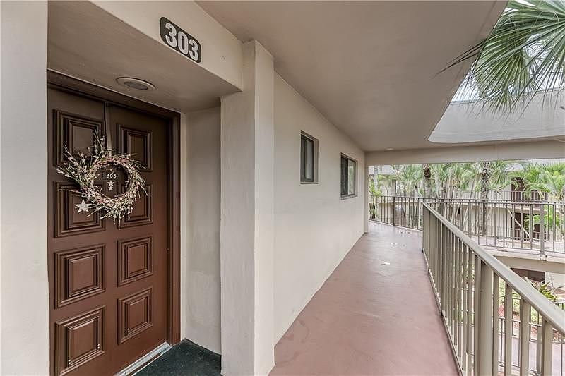 1st image of 5190 Las Verdes Cir APT 303