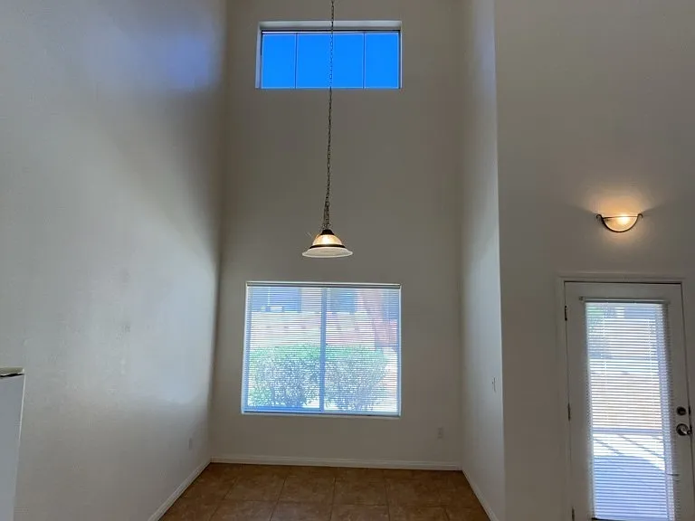 4915 E Russell Rd #180 — Photo 3