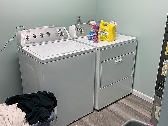 3rd image of 643 S Gum St