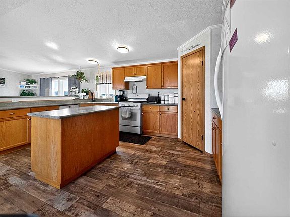 5th image of 15137 E Twp #1052