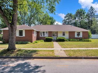 901 Lindbergh Ave, Stevens Point, WI 54481
