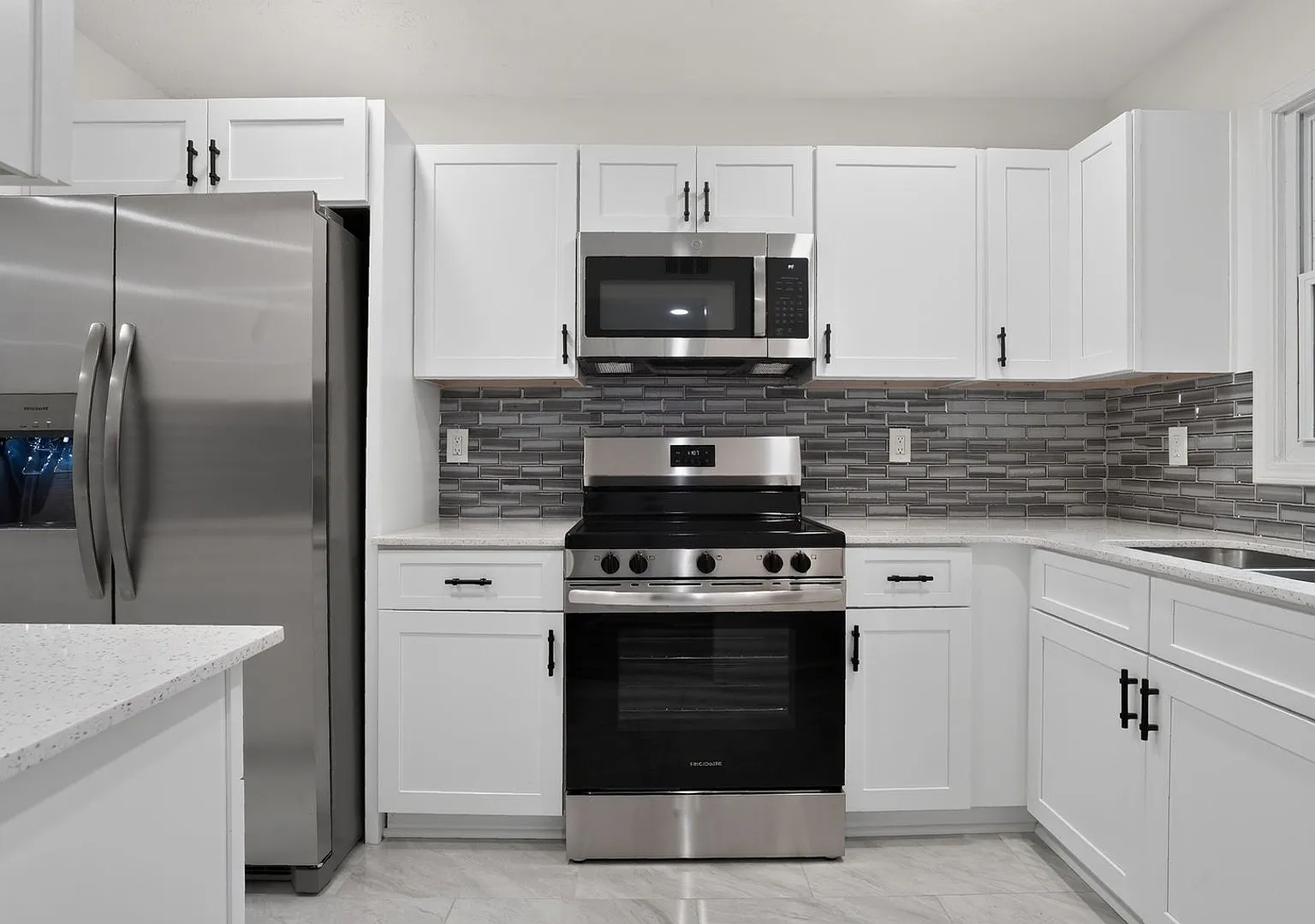 Charming 2BR Condo in Snellville — Photo 2