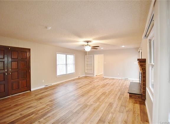 3rd image of 155 Deerwood Ln