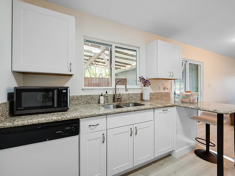 735 Lytton Station Rd — Photo 18