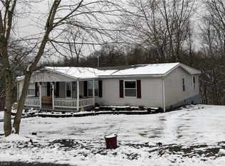 1935 Robinson Hill Rd, Marietta, OH 45750