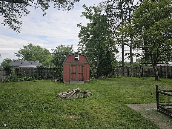 3rd image of 617 Vasbinder Dr