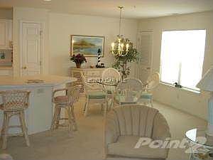 living/dining area