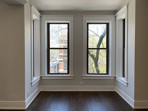 3rd image of 1624-1626 N Sedgwick St #1626-3