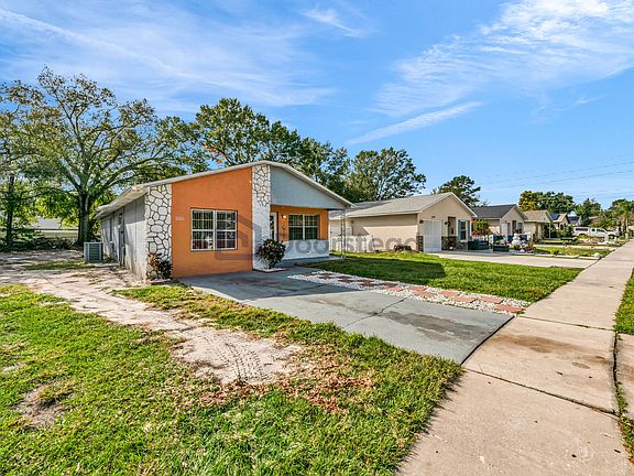 2nd image of 1310 Mill Creek Pl