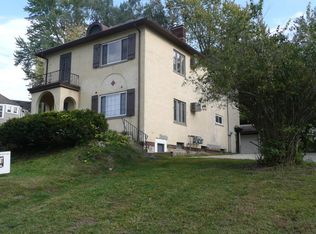 2557 Greenway St, Toledo, OH 43607