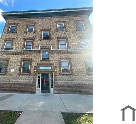 2nd image of 625 W Maple Ave APT 1-C