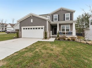 3823 Golden Wood Way, Uniontown, OH 44685