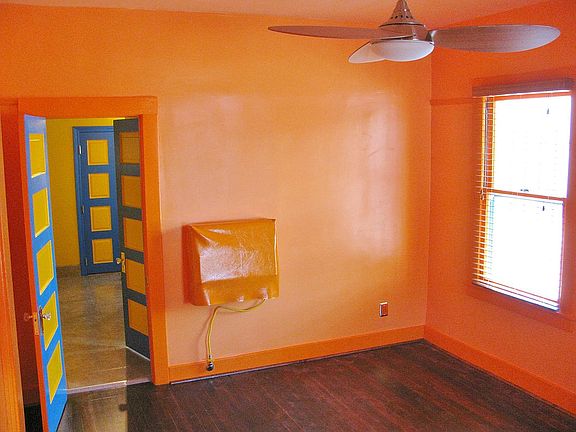 Bedroom/Office