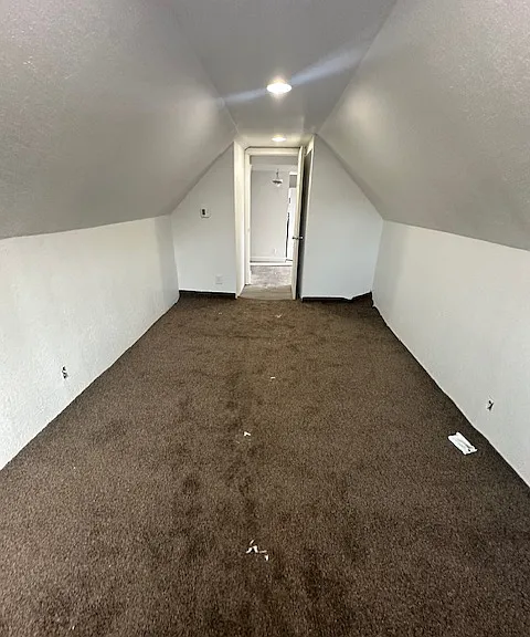 1/2 Broadway Ave — Photo 1