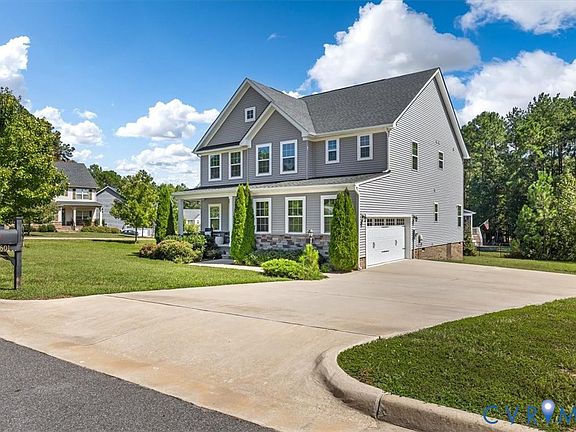 2nd image of 8601 Forge Gate Ln