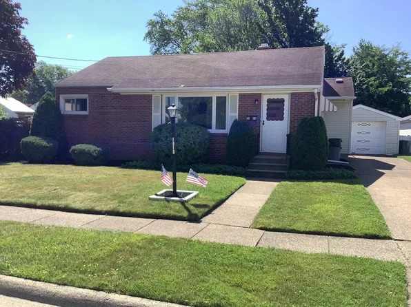 1315 W 36th St, Erie, PA 16508
