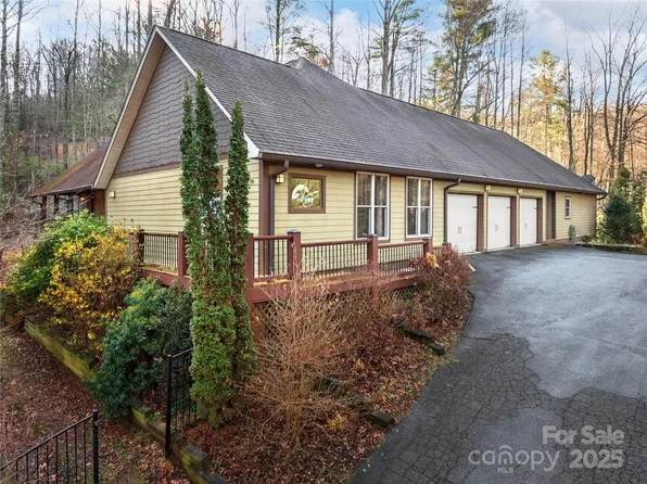 79 Connelly Rd, Arden, NC 28704