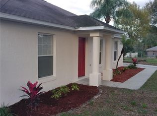 19 Highview Ct, Mascotte, FL 34753