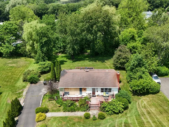 41 Possum Drive, New Fairfield, CT 06812