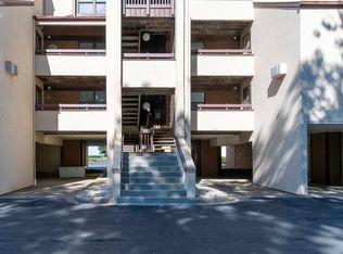 1801 E Perry St APT 22, Pt Clinton, OH 43452