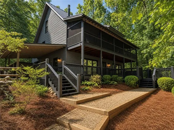 56 Robin Lake Dr, Ellijay, GA 30540