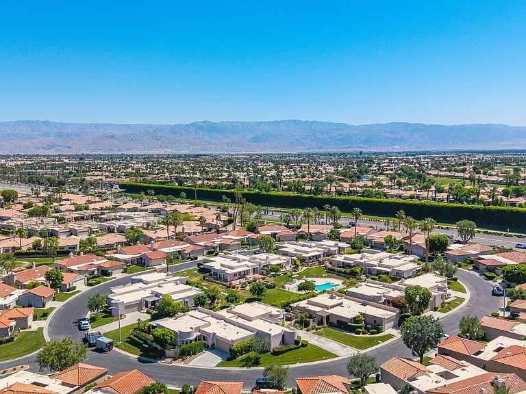 48110 Calle Seranas — Photo 43