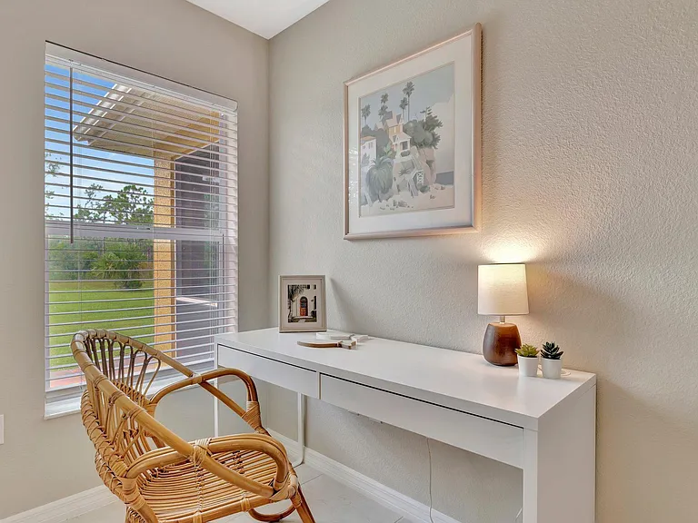 26059 Sandhill Blvd #B — Photo 27