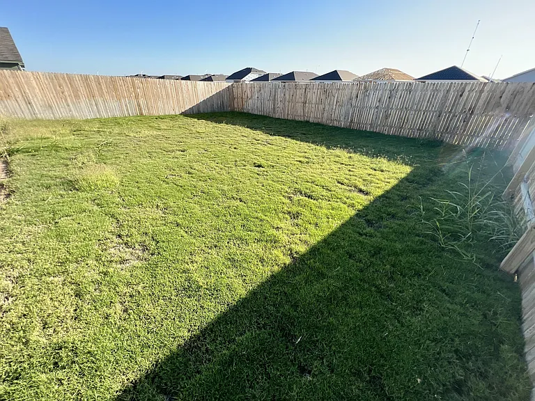 2824 Rosefinch — Photo 32