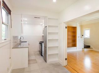 Balcony & Gas Fireplace: Sunny Apartment in Elmwood Neighborhood, Oakland, CA 94618