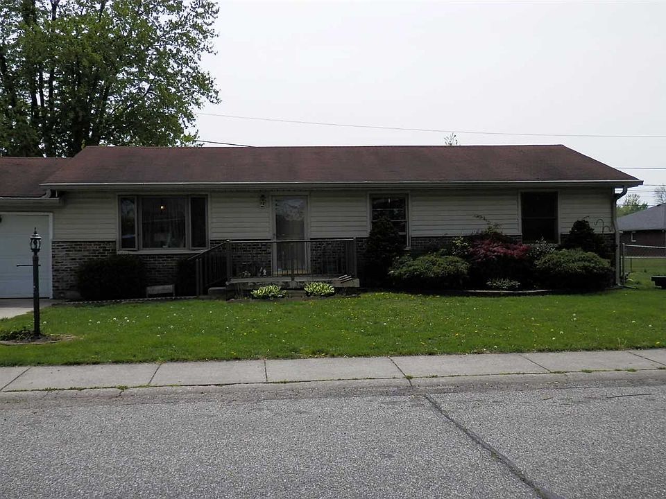 1st image of 624 Holiday Dr