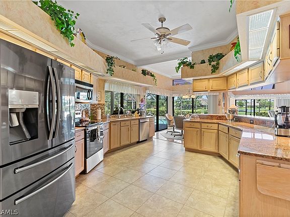 4th image of 19283 Vintage Trace Cir