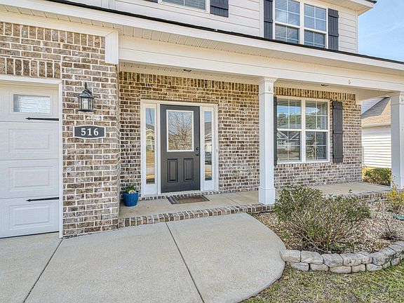 3rd image of 516 Mullingar Court