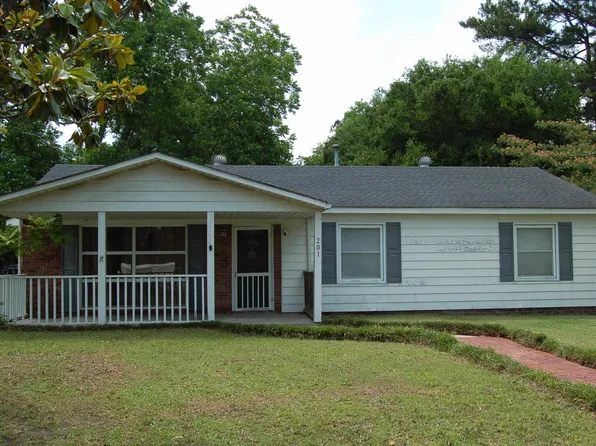 201 N Farr Ave., Andrews, SC 29510