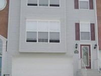 1st image of 10570 Forest Hill Dr