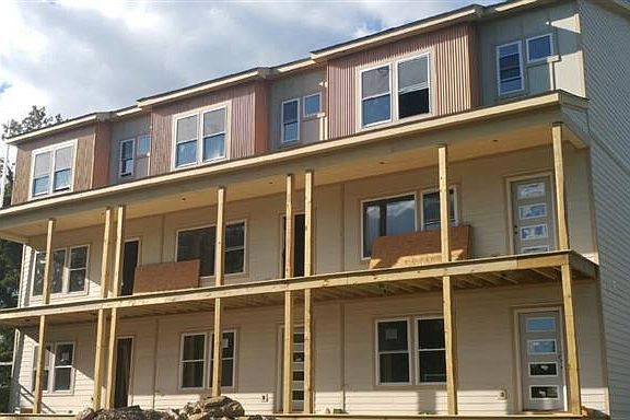 3rd image of 844A Cherokee Ave