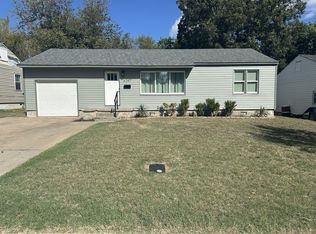 4267 E Young Pl N, Tulsa, OK 74115