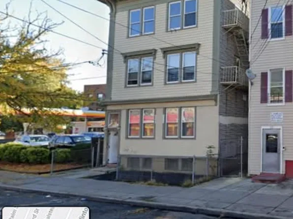 16 Stuyvesant Ave #2R, Newark, NJ 07106