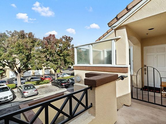 2nd image of 6985 Rodling Dr Unit G