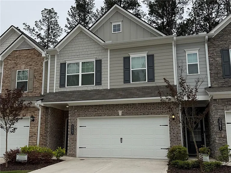 3587 Fairhaven Dr — Photo 1