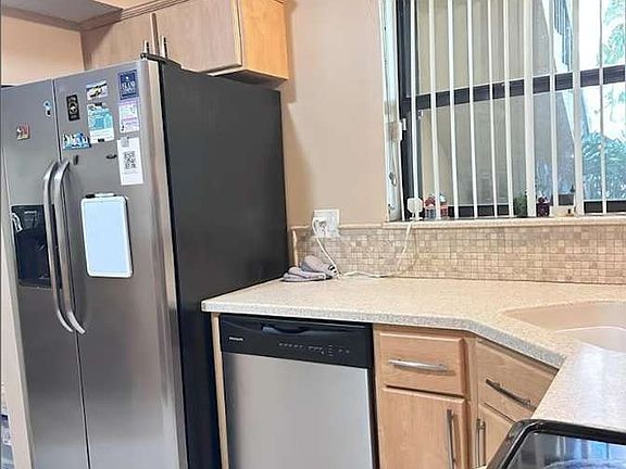 Kitchen Side