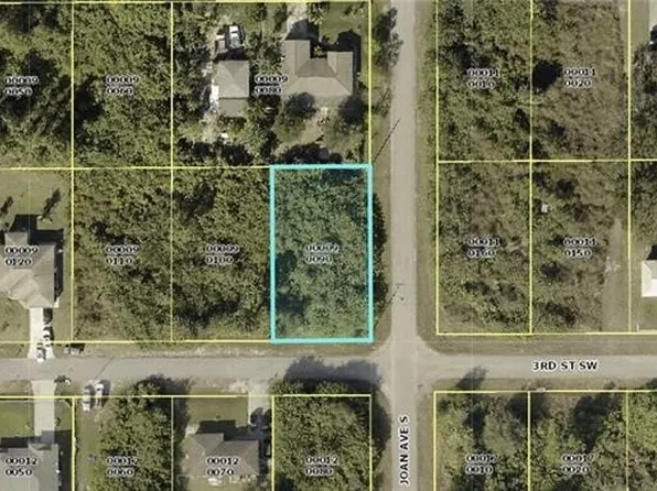 3000 3rd St SW, Lehigh Acres, FL 33976