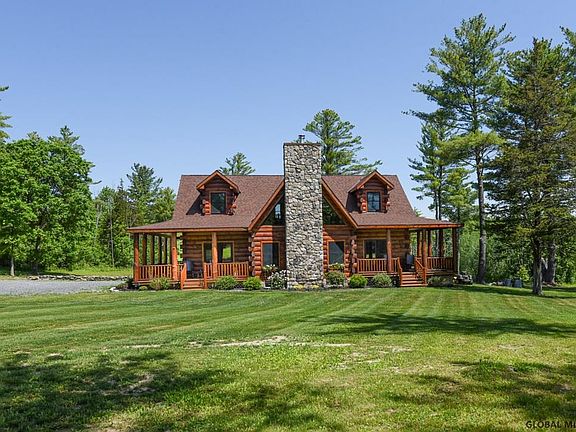 2nd image of 101 Morningstar Ln
