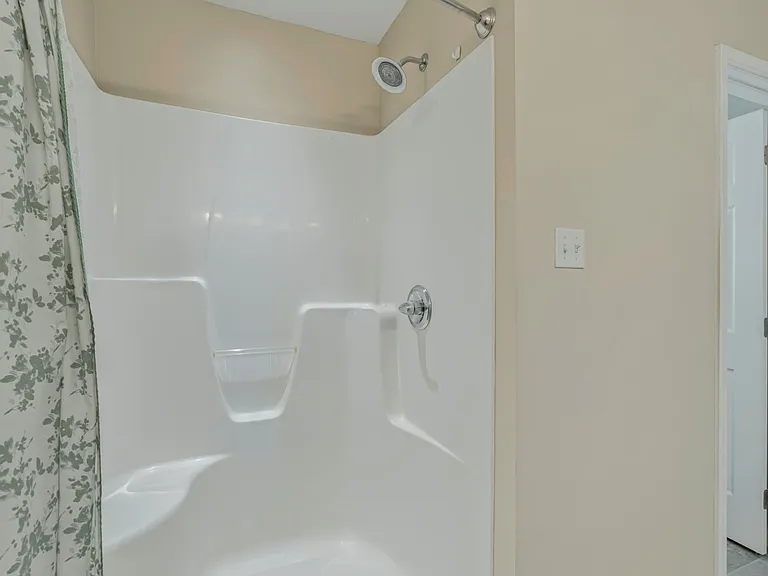927 Mossy Grove Ln — Photo 15