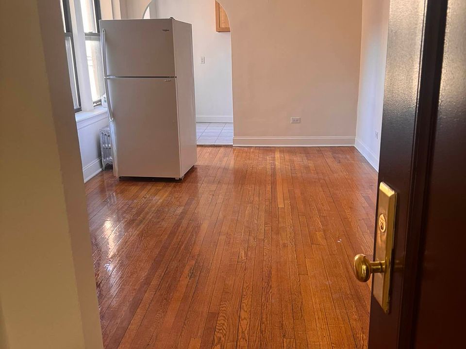 2nd image of 342 86th St #3