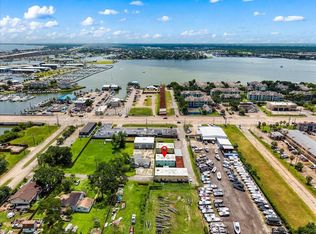 1914 Larrabee St #1-12, Seabrook, TX 77586