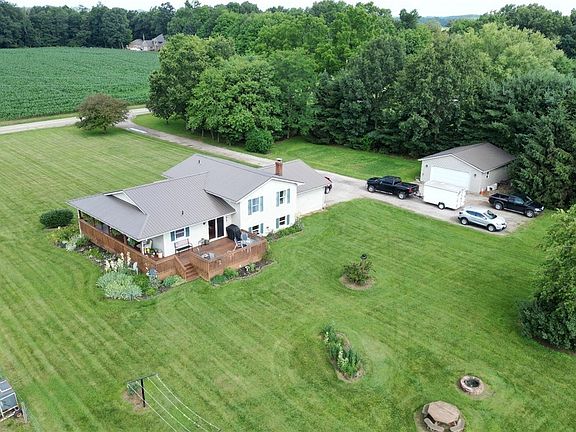 3rd image of 754 County Road 2404