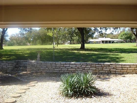 1st image of 5106 Largo Dr