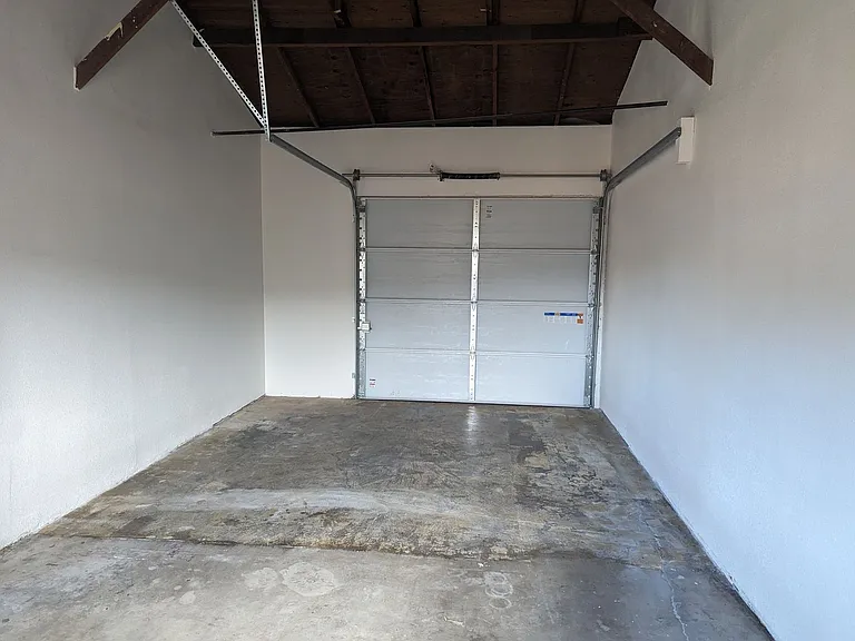 20913 Royal Ave — Photo 10
