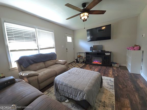 2nd image of 95 Chehaw Rd
