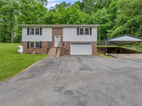 177 Dogwood Ln, Mount Hope, WV 25880